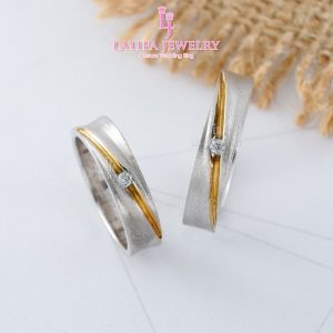 toko cincin nikah Solo Bontang Surabaya Cincin kawin Cincin tunangan Cincin couple custom Cincin emas perak palladium platinum Solo Bontang Surabaya murah (132)