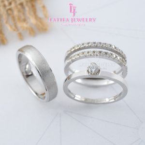 toko cincin nikah Solo Bontang Surabaya Cincin kawin Cincin tunangan Cincin couple custom Cincin emas perak palladium platinum Solo Bontang Surabaya murah (134)